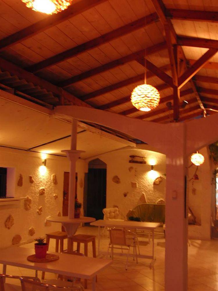 Kavos Bay Seafront Hotel Agia Marina  Экстерьер фото