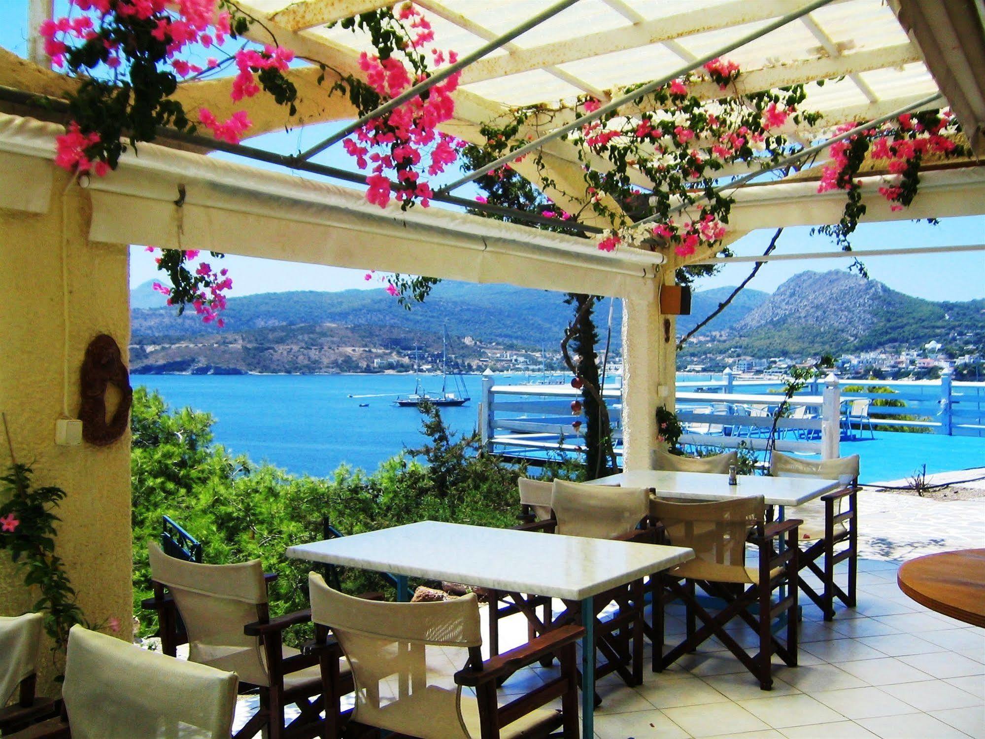 Kavos Bay Seafront Hotel Agia Marina  Экстерьер фото