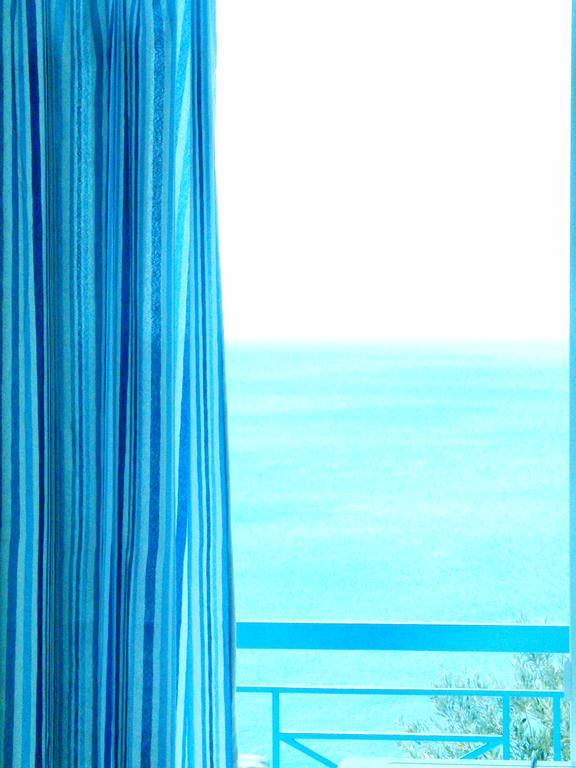 Kavos Bay Seafront Hotel Agia Marina  Экстерьер фото