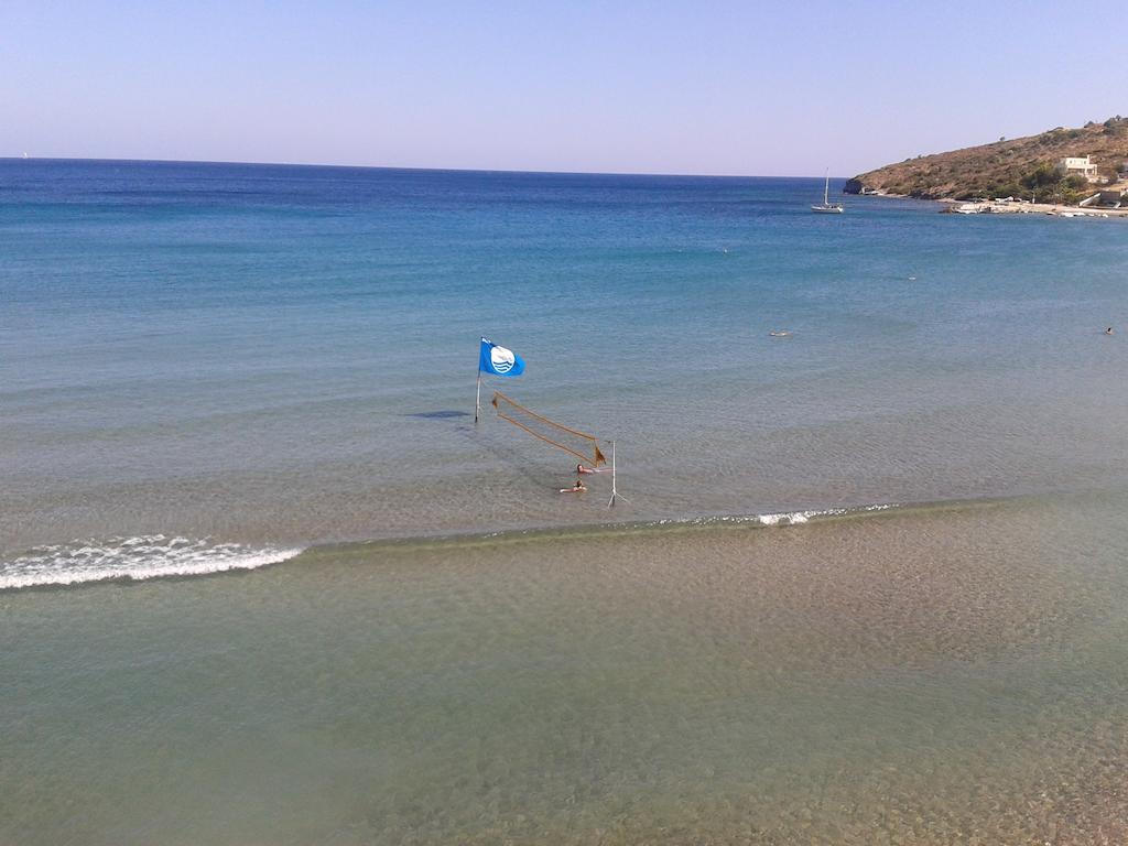Kavos Bay Seafront Hotel Agia Marina  Экстерьер фото